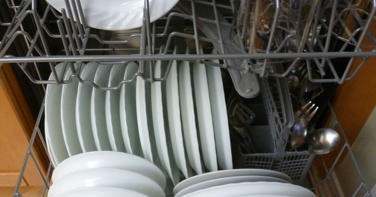What Happens if a Glass Breaks in the Dishwasher
